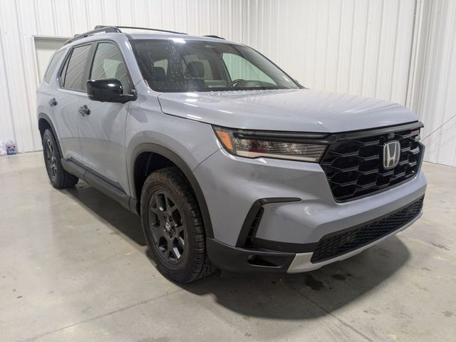 2024 Honda Pilot TrailSport