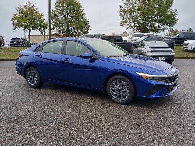 2024 Hyundai Elantra Hybrid Blue