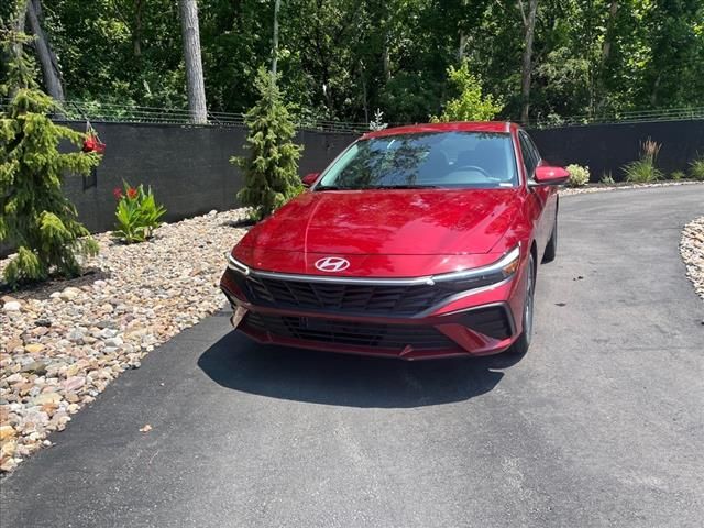 2024 Hyundai Elantra Hybrid Blue