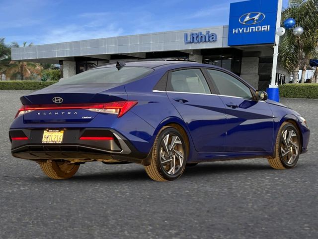 2024 Hyundai Elantra Limited