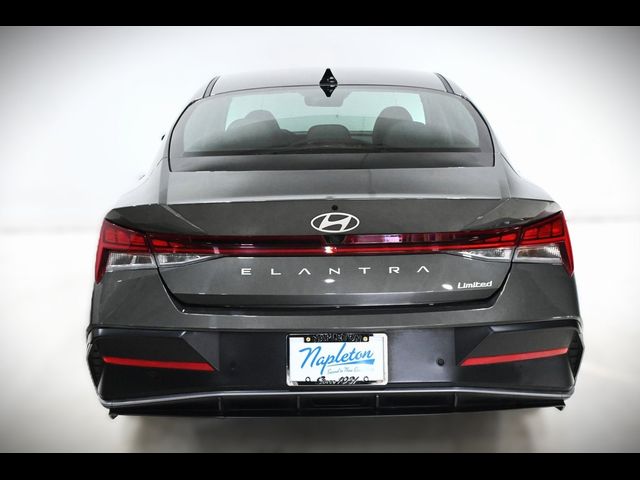 2024 Hyundai Elantra Limited