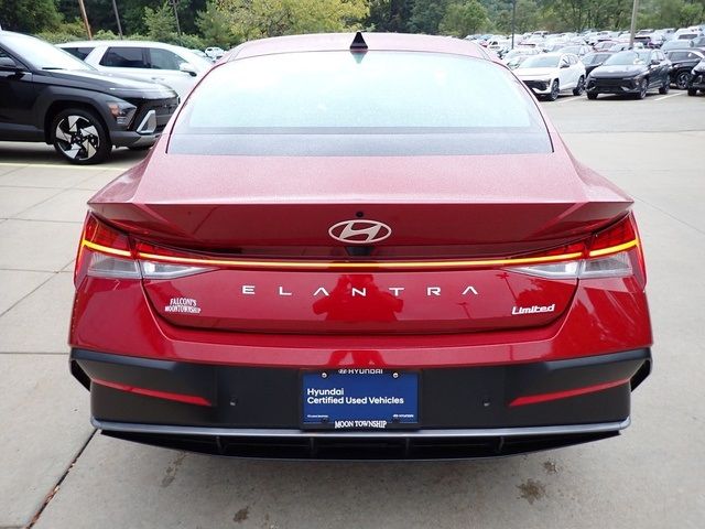 2024 Hyundai Elantra Limited