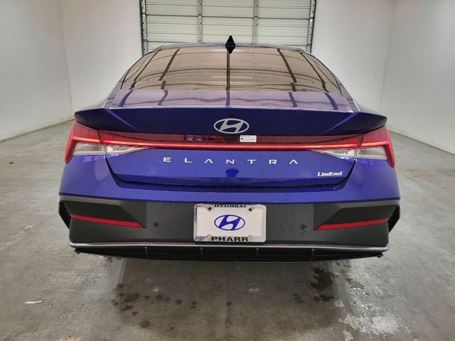 2024 Hyundai Elantra Limited