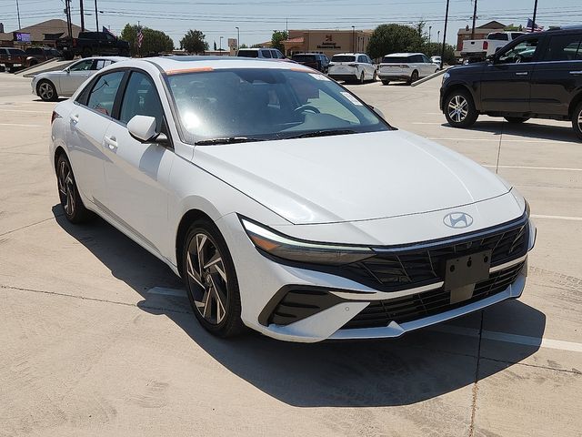 2024 Hyundai Elantra Limited