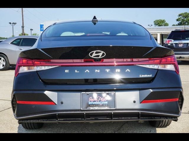 2024 Hyundai Elantra Limited