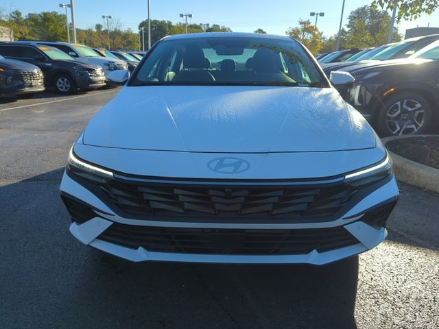 2024 Hyundai Elantra Limited