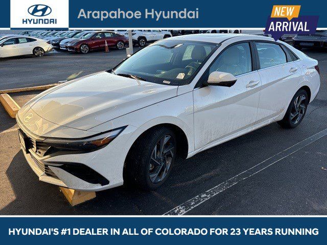 2024 Hyundai Elantra Limited