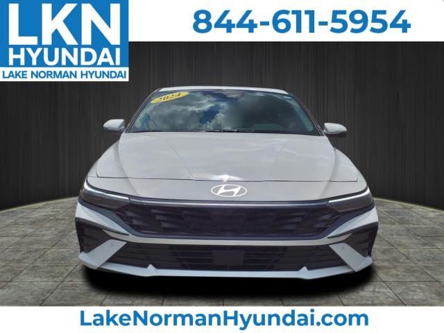 2024 Hyundai Elantra Limited