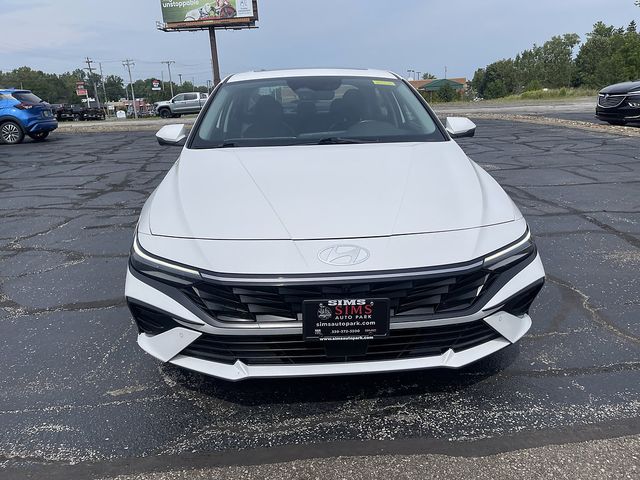 2024 Hyundai Elantra Limited