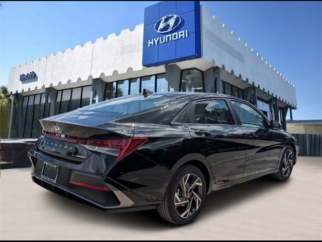 2024 Hyundai Elantra Limited