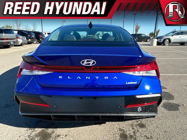 2024 Hyundai Elantra Limited