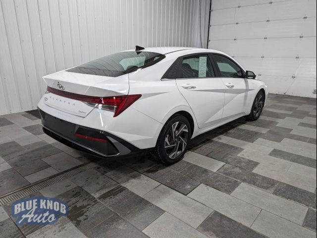 2024 Hyundai Elantra Limited