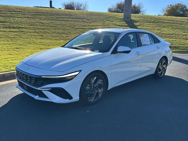 2024 Hyundai Elantra Limited