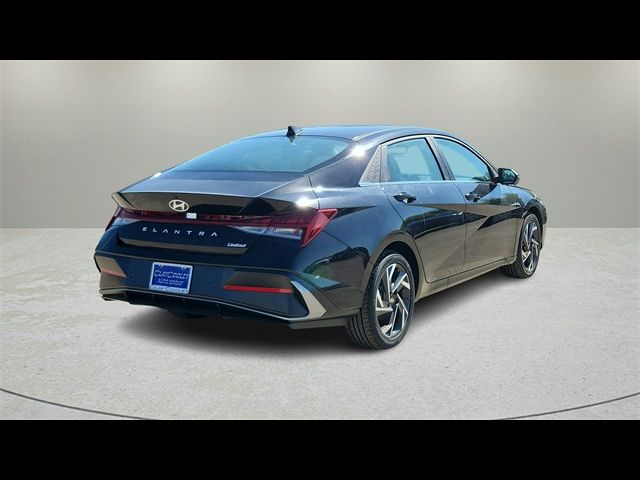 2024 Hyundai Elantra Limited