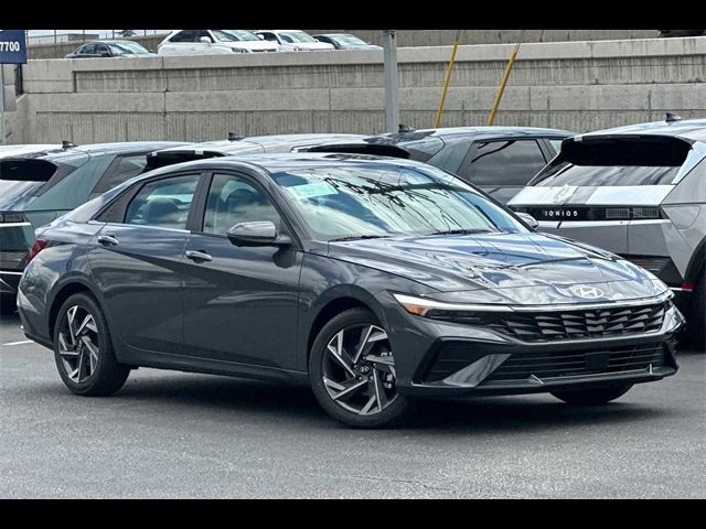 2024 Hyundai Elantra Limited