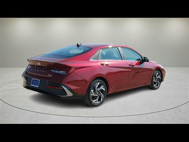 2024 Hyundai Elantra Limited