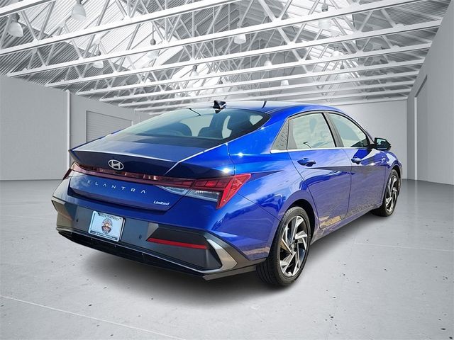 2024 Hyundai Elantra Limited