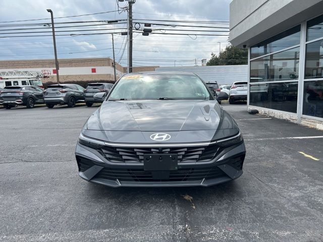 2024 Hyundai Elantra Limited