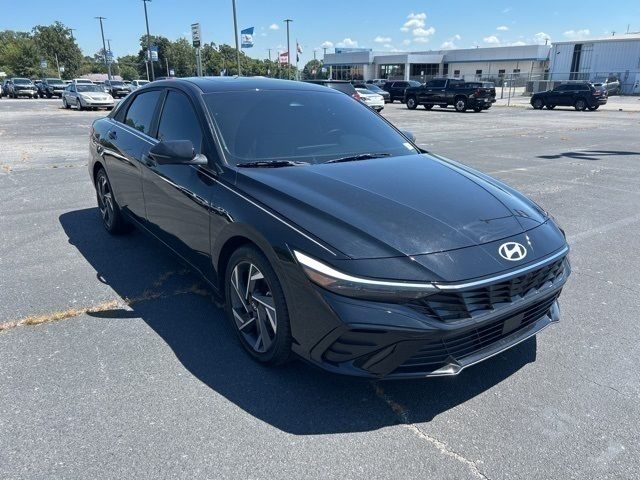 2024 Hyundai Elantra Limited