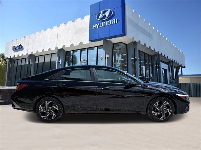 2024 Hyundai Elantra Limited