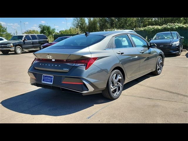 2024 Hyundai Elantra Limited