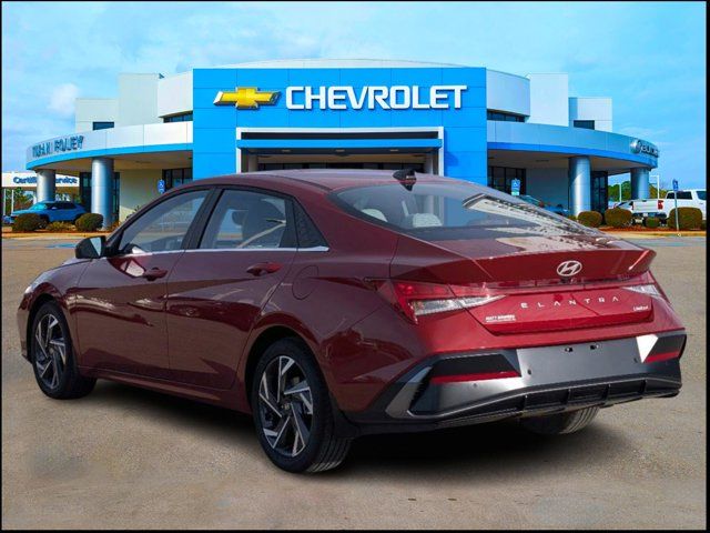 2024 Hyundai Elantra Limited