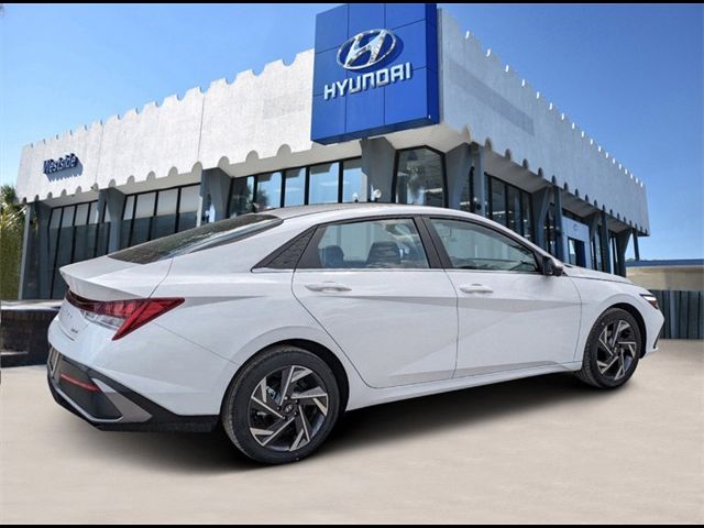 2024 Hyundai Elantra Limited