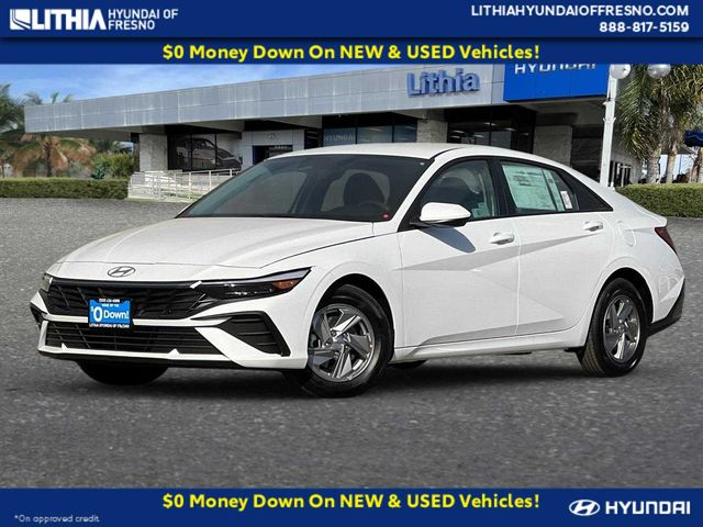 2024 Hyundai Elantra SE