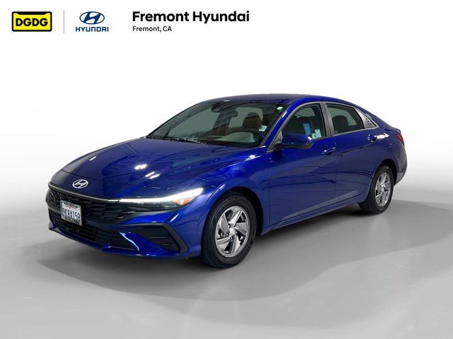 2024 Hyundai Elantra SE