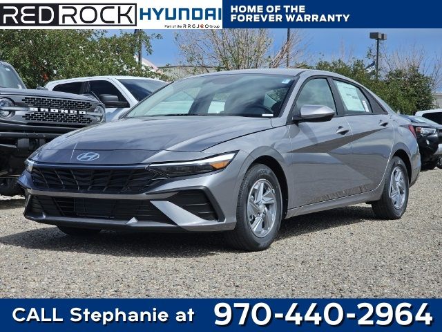 2024 Hyundai Elantra SE