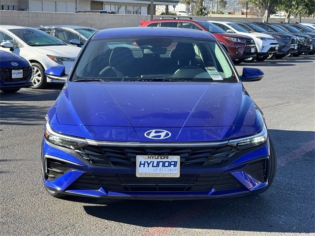 2024 Hyundai Elantra SE