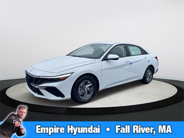 2024 Hyundai Elantra SE