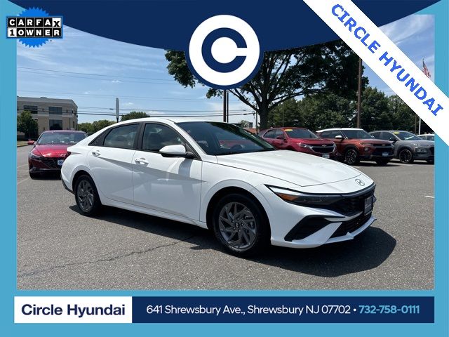 2024 Hyundai Elantra SEL