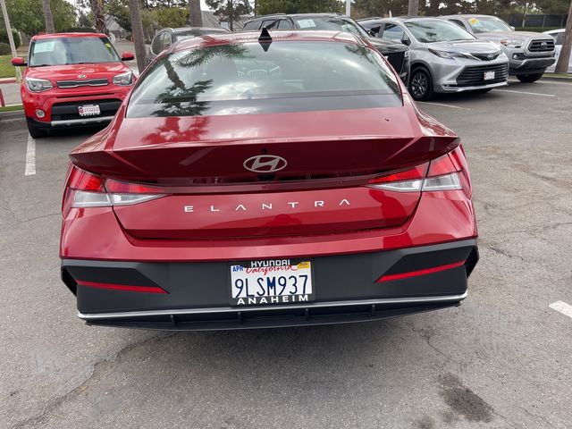 2024 Hyundai Elantra SEL