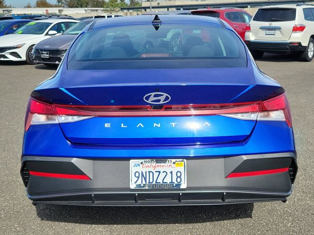 2024 Hyundai Elantra SEL