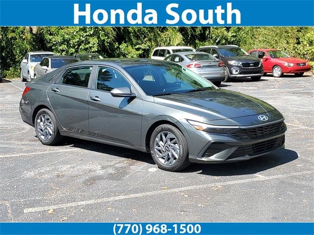 2024 Hyundai Elantra SEL