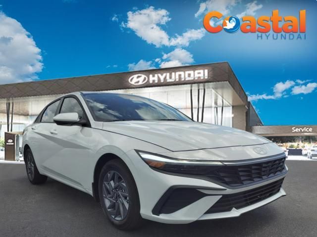 2024 Hyundai Elantra SEL