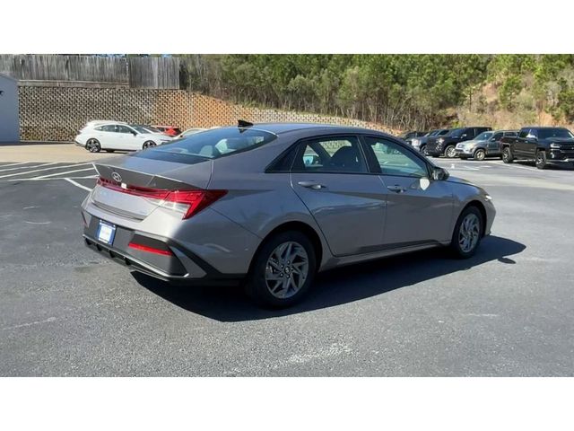 2024 Hyundai Elantra Hybrid Blue