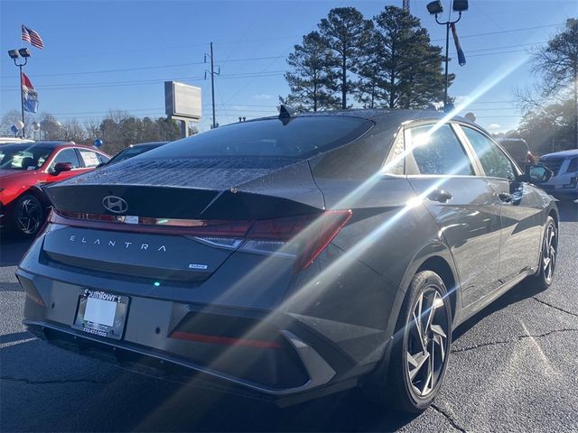 2024 Hyundai Elantra Hybrid Limited