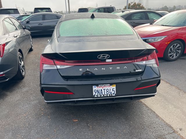 2024 Hyundai Elantra Hybrid Blue