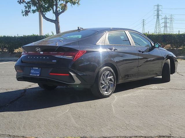 2024 Hyundai Elantra Hybrid Blue