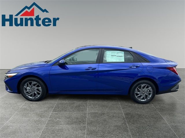 2024 Hyundai Elantra Hybrid Blue