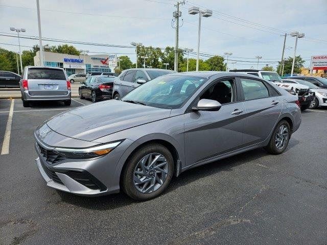 2024 Hyundai Elantra Hybrid Blue