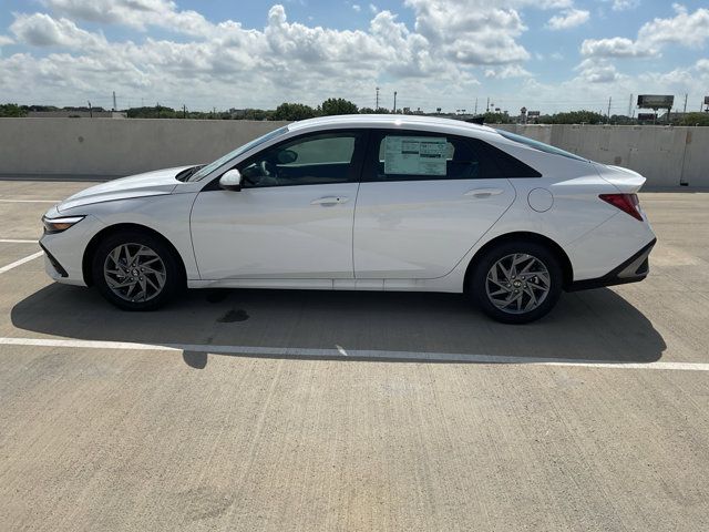 2024 Hyundai Elantra Hybrid Blue