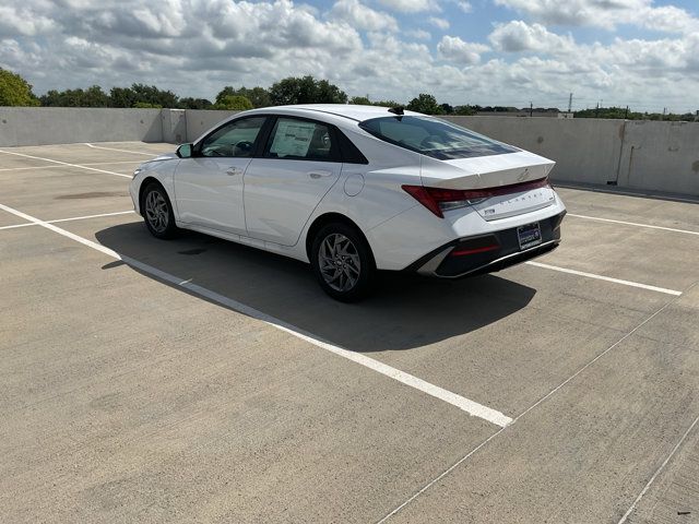 2024 Hyundai Elantra Hybrid Blue