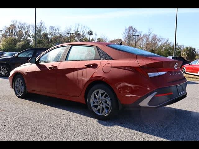 2024 Hyundai Elantra Hybrid Blue