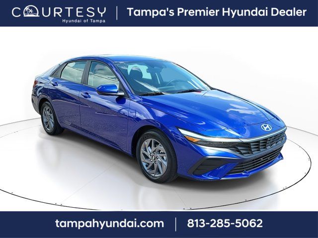 2024 Hyundai Elantra Hybrid Blue