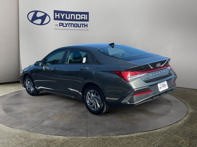 2024 Hyundai Elantra Hybrid Blue