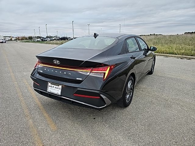 2024 Hyundai Elantra Hybrid Blue