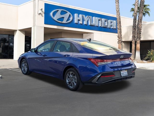 2024 Hyundai Elantra Hybrid Blue